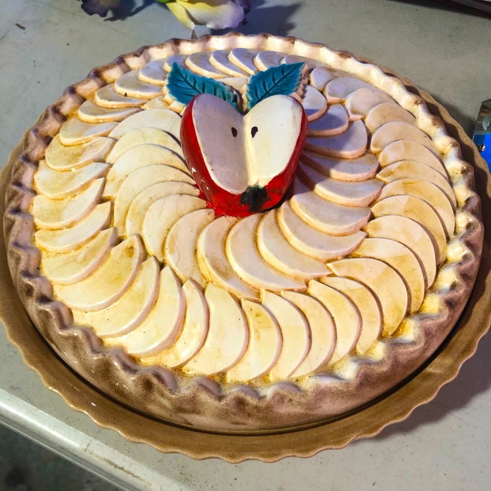 Apple Pie-Pie Dish